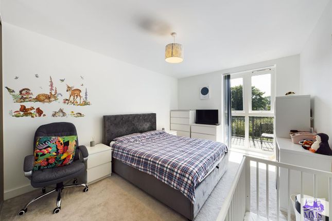 Flat for sale in Corys Road, Rochester