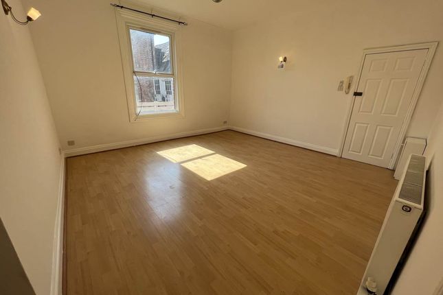 Norwood Court, Trowbridge Wiltshire photo 3