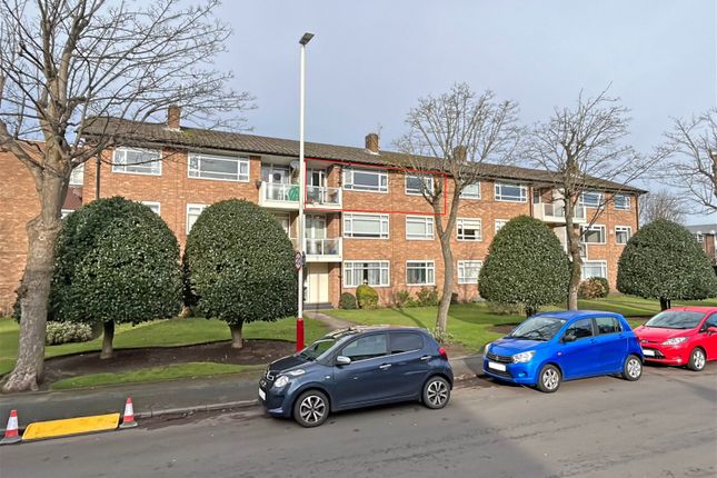 Thumbnail Flat for sale in Victoria Court, Southport