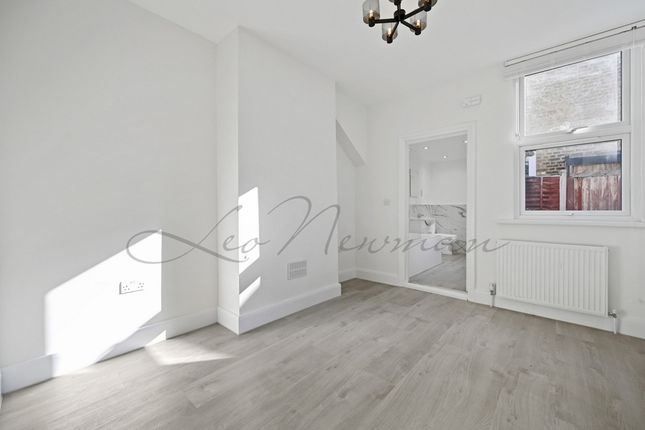 Abdale Road, London photo 4