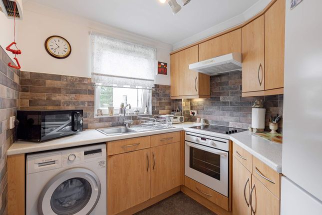 Flat for sale in Kinloch View, Linlithgow