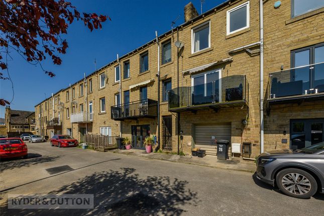 26, Copley Hall Terrace, West Yorkshire photo 2
