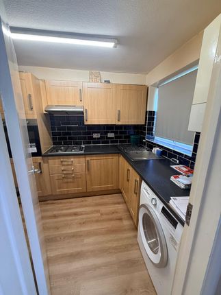 Alderman Close, Hatfield photo 5