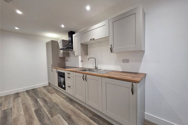 Apartment 1, Sunnyside Apartments, 6, Oxford Road, Kirklees photo 5