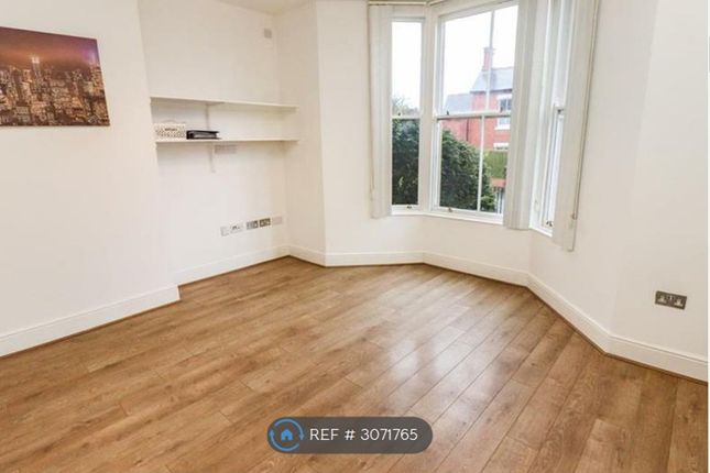 Apartment, Queens Park House Queens Road, Oswestry photo 3