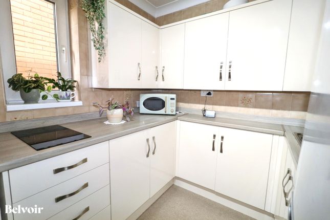 15, Holmlong House, Heol Hir, Cardiff photo 4