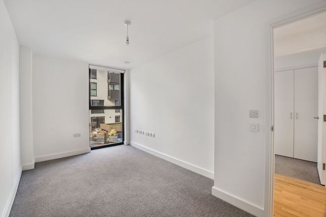 Flat 21, Cockerell Court,, Burgess Springs, Chelmsford photo 4