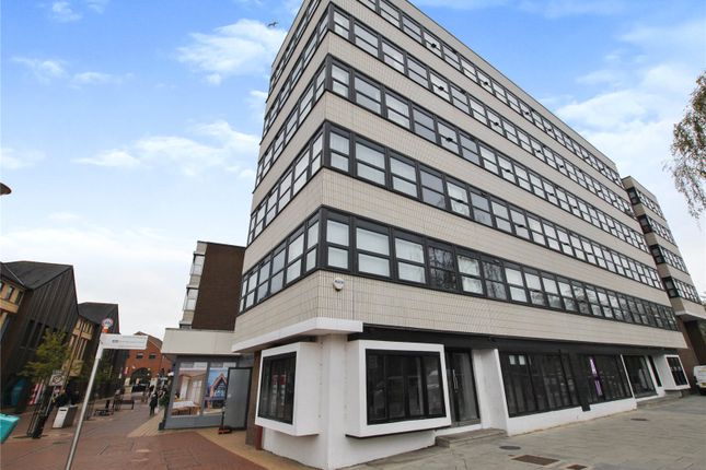 Thumbnail Flat to rent in Springfield Road, Chelmsford