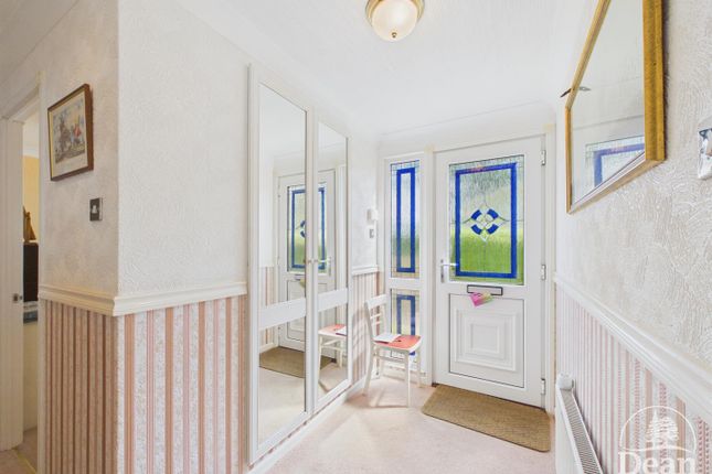 38 Clanna Country Park, Clanna, Lydney photo 3