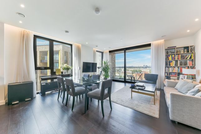 Thumbnail Flat to rent in Madeira Tower, The Residence, London