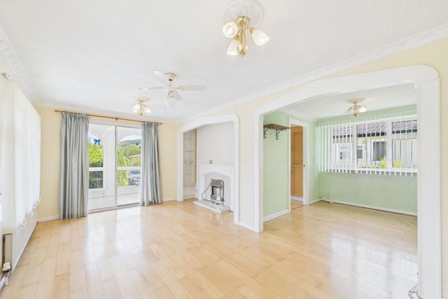 36 Cupola Park, Matlock photo 4
