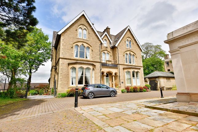 The Gables,Apartment 6, Albert Road, Colne photo 2