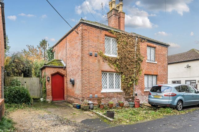 1377367-27-690Dfb...