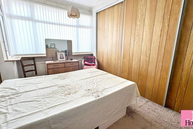 21, Monks Vale Grove, Barrow-in-Furness photo 4