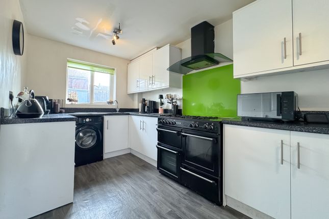 31, Derwent Road, Whitby photo 3