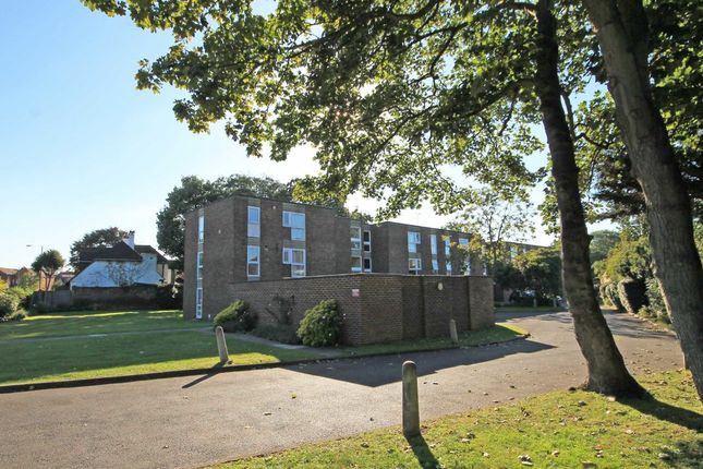 Flat 2, Valley Mews, Cross Deep, Twickenham photo 5