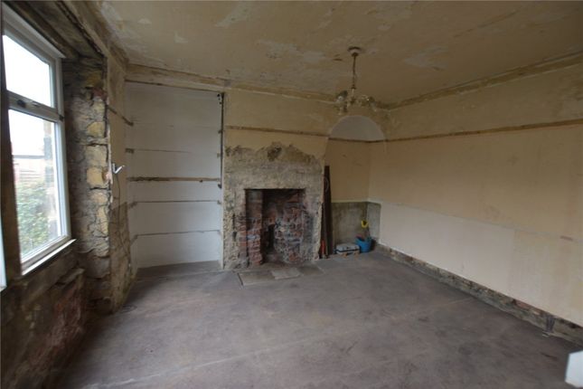 11, Hawthorn Crescent, Leeds photo 2