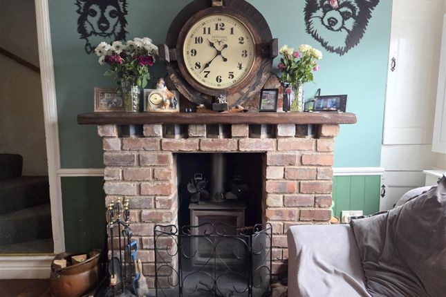 10, Raven Street, Stourport-On-Severn photo 2