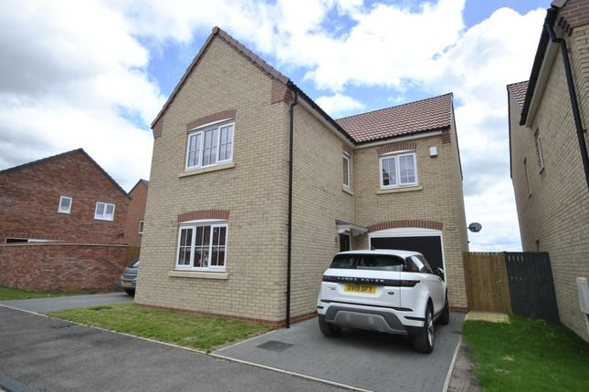 Thumbnail Detached house for sale in Hartshorn Road, Armthorpe, Doncaster