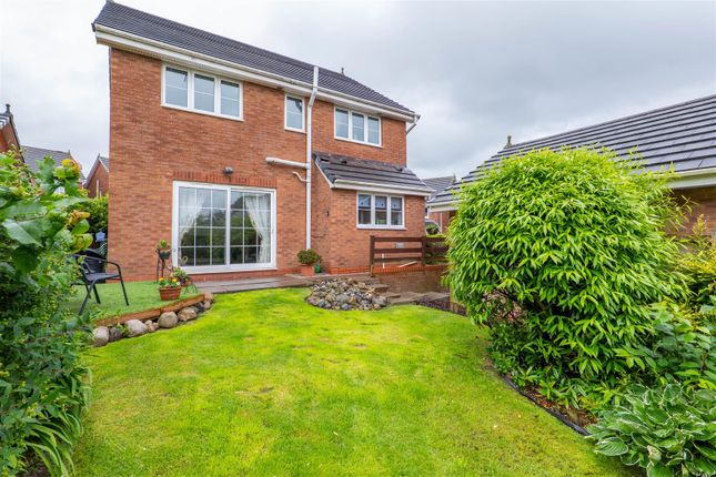 4, Delph Way, Chorley photo 4