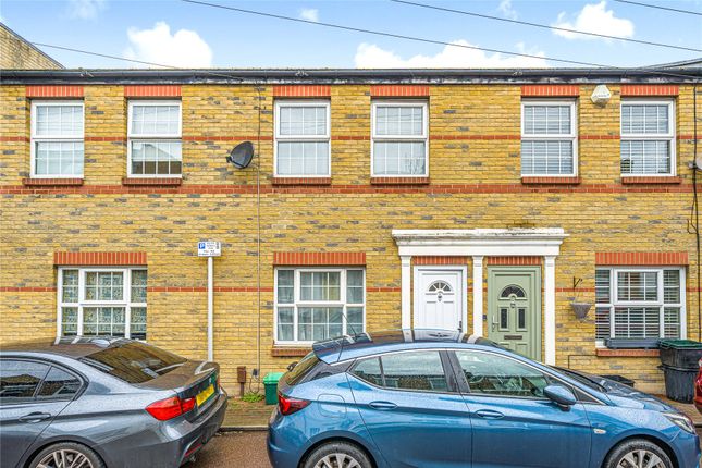 Thumbnail Terraced house for sale in Devonshire Square, Bromley