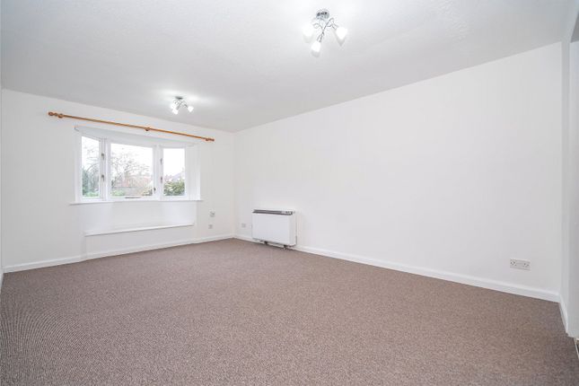 Flat 2, Mayflower Lodge, 10, Wetherill Road, London photo 2