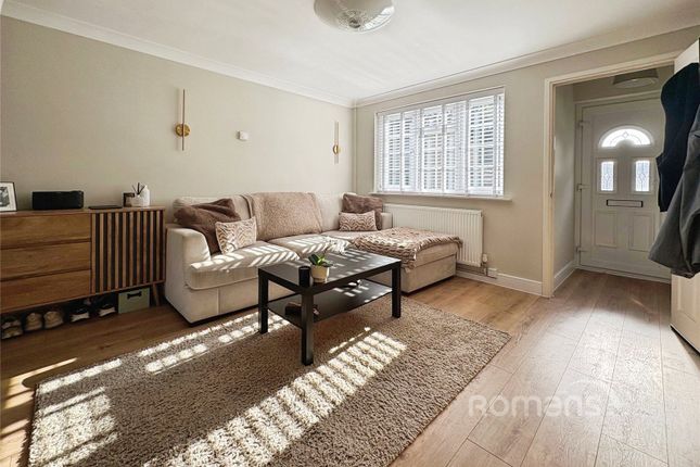 6, Severn Close, Berkshire photo 3