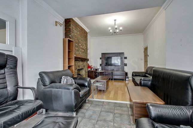31, Lansdowne Grove, London photo 3