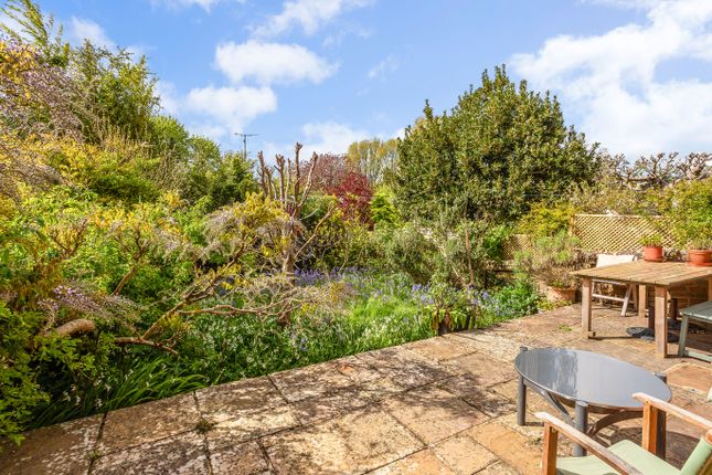 3, Deanery Road, Godalming photo 4
