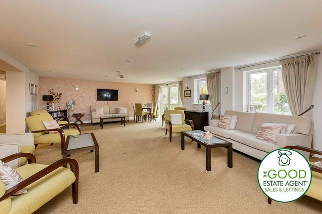 Flat for sale in Hanna Court, Handforth