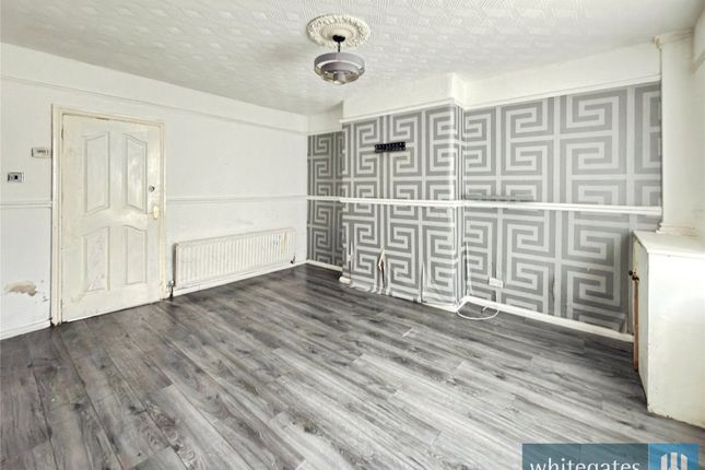 25, Hackett Avenue, Merseyside photo 4