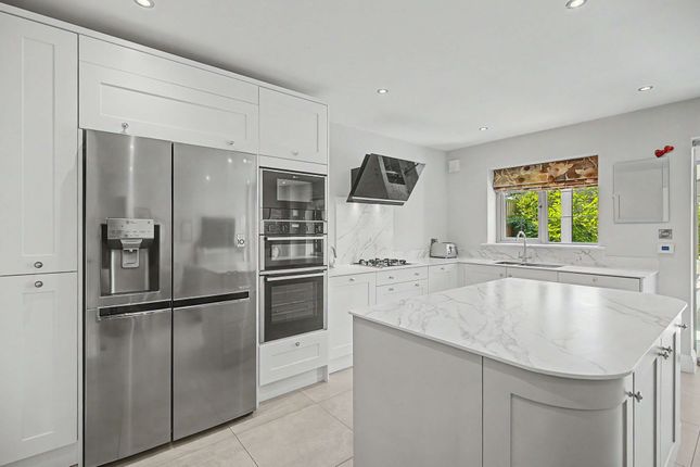 1 Lathamhall Clay Lane, Altrincham photo 4