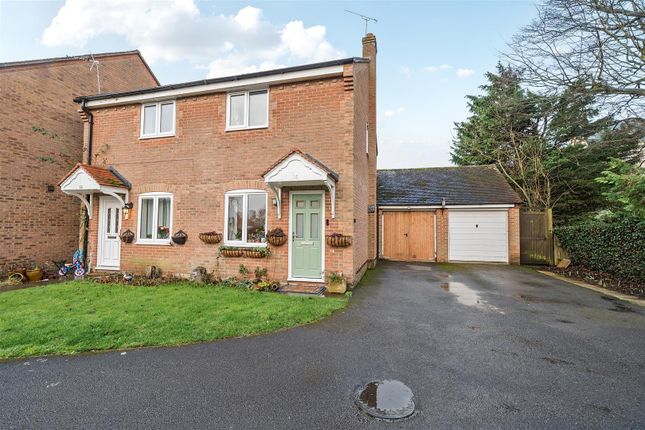 15, Freemans Close, Uffington Faringdon photo 2