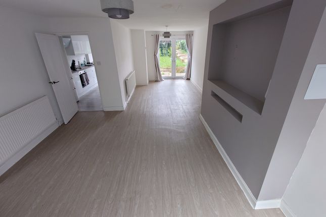 44b, North End, Higham Ferrers photo 4