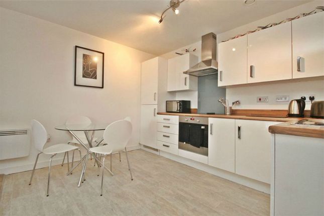 Flat 12, Graceville Court Rose Creek Gardens, Warrington photo 4