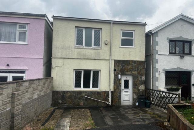 Thumbnail Property to rent in St. George, Llanelli
