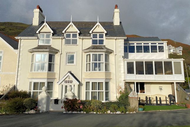 Thumbnail Flat for sale in Ty Ardudwy, Aberdovey