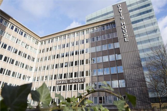 Thumbnail Office to let in Robert Street, Croydon