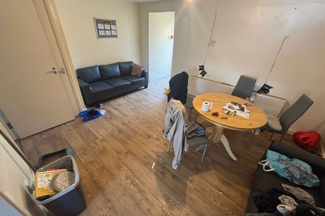 3 Dunton Road, Dunton Road, London photo 3
