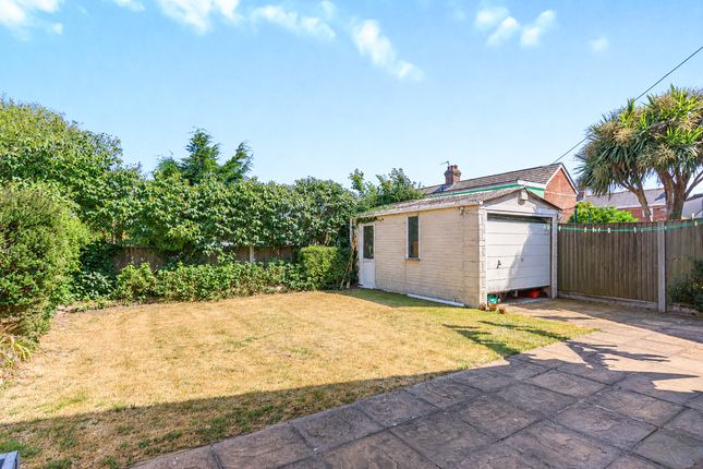 25, Dunford Road, Bournemouth photo 4