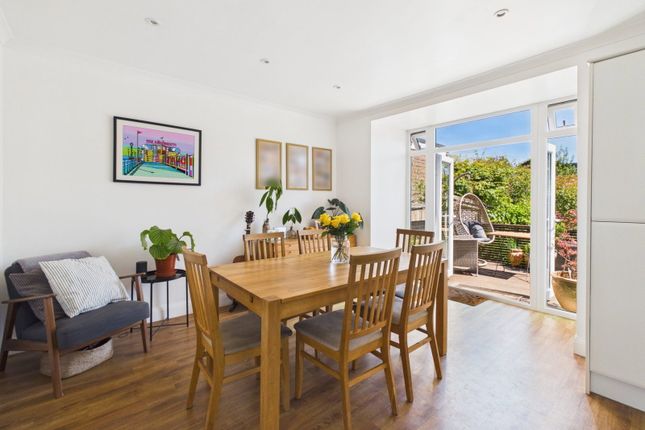 110, Haynes Road, Worthing photo 3