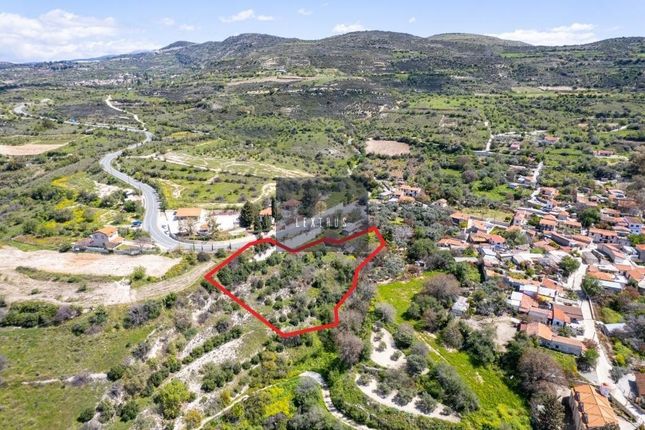 Land for sale in Kedares 8626, Cyprus