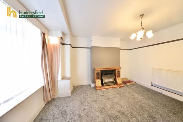 86, Gramfield Road, Huddersfield photo 3