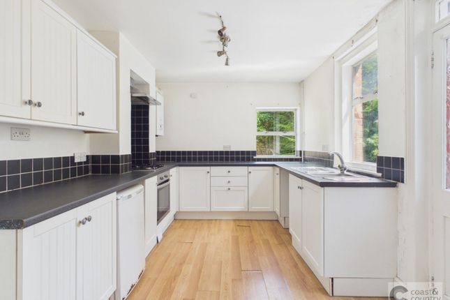 27 King Street, Newton Abbot photo 3