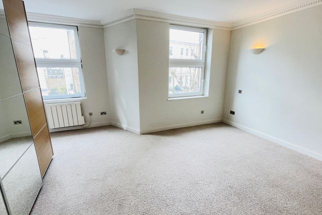 14, Manor House, London photo 4