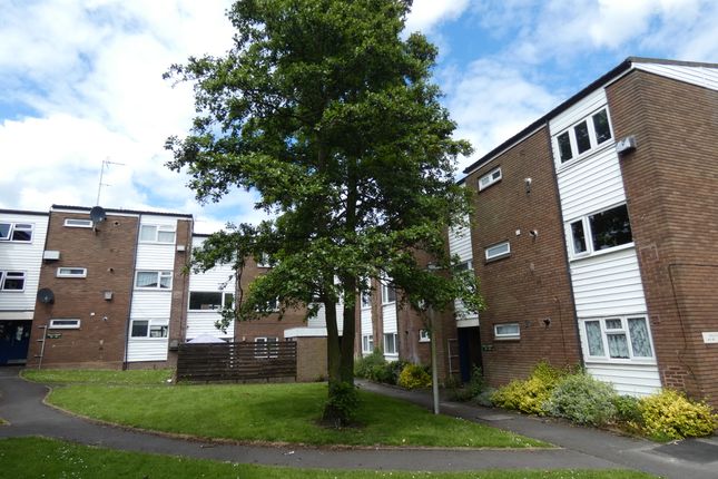 Thumbnail Flat to rent in Villa Court, Madeley, Telford