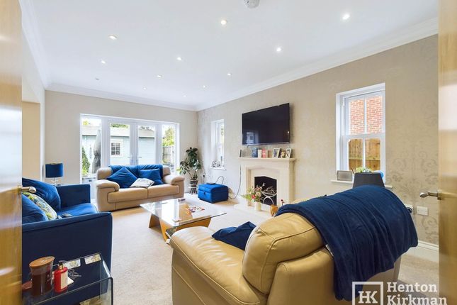 23a, Norsey Road, Billericay photo 3