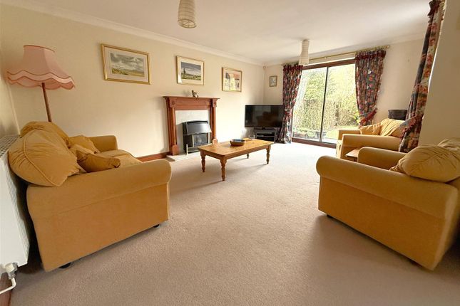 3, Beech Drive, Bottesford photo 3