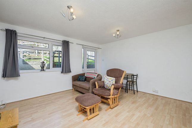 42, Grantley Gardens, Plymouth photo 4