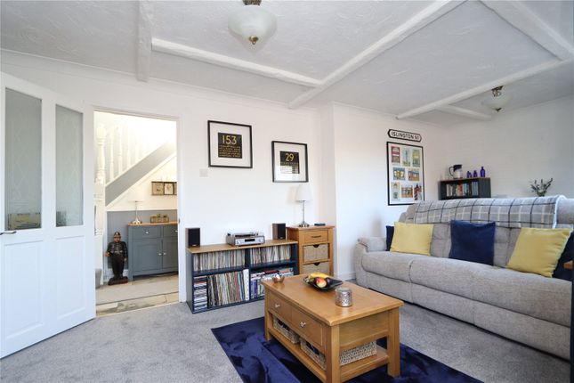 2, Nelson Close, Milton Keynes photo 4